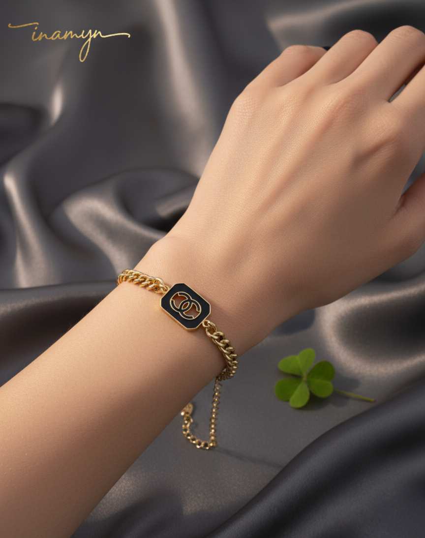 Iconic Noir Gold Chain Bracelet