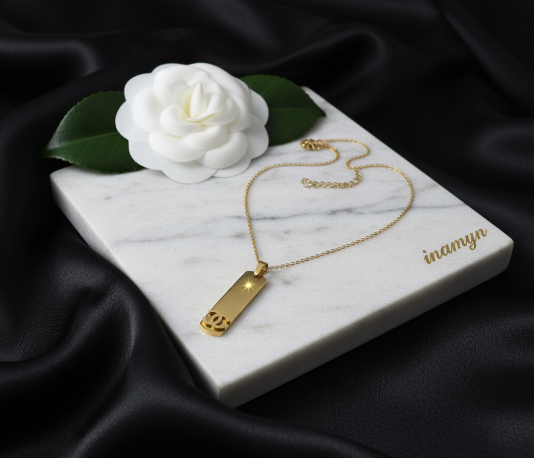 Gold-Plated Vertical Bar Necklace